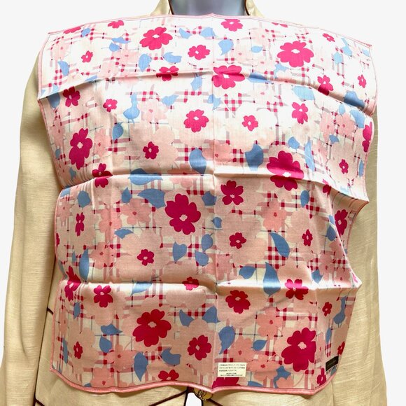 New Burberry Miniscarf/handkerchief 19. 5"cotton/silkpink blue floral check (32) - Picture 8 of 12